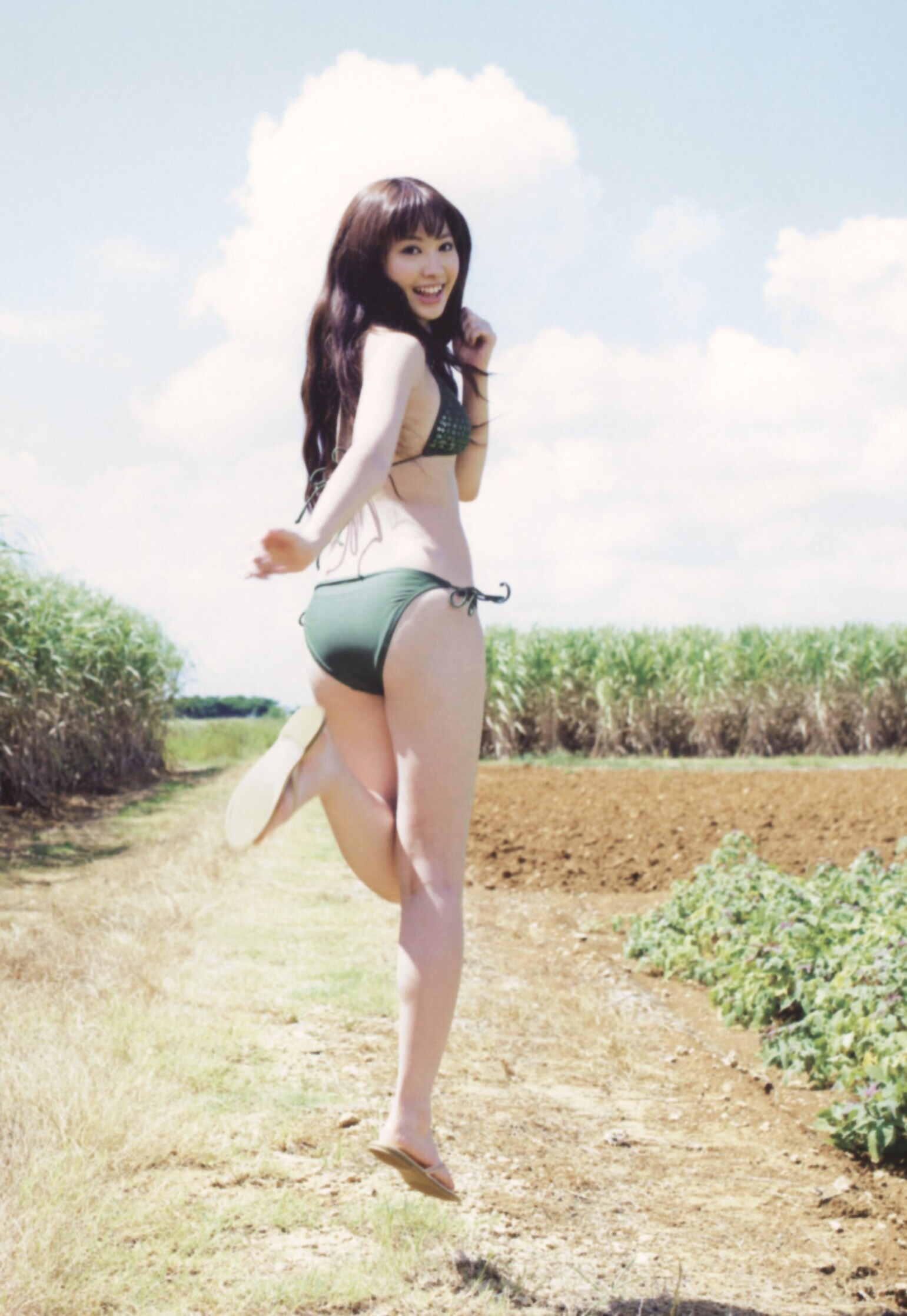 First photobook by haruna Kojima